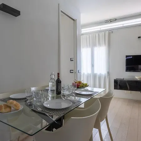 Style And Comfort In The Heart Of * Florencie